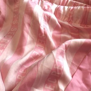 Victoria’s Secret silky pajama pants size XL pink